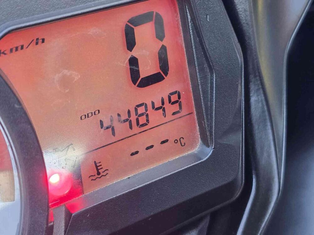 Suzuki GSX R 600 (2006 - 07) (26)