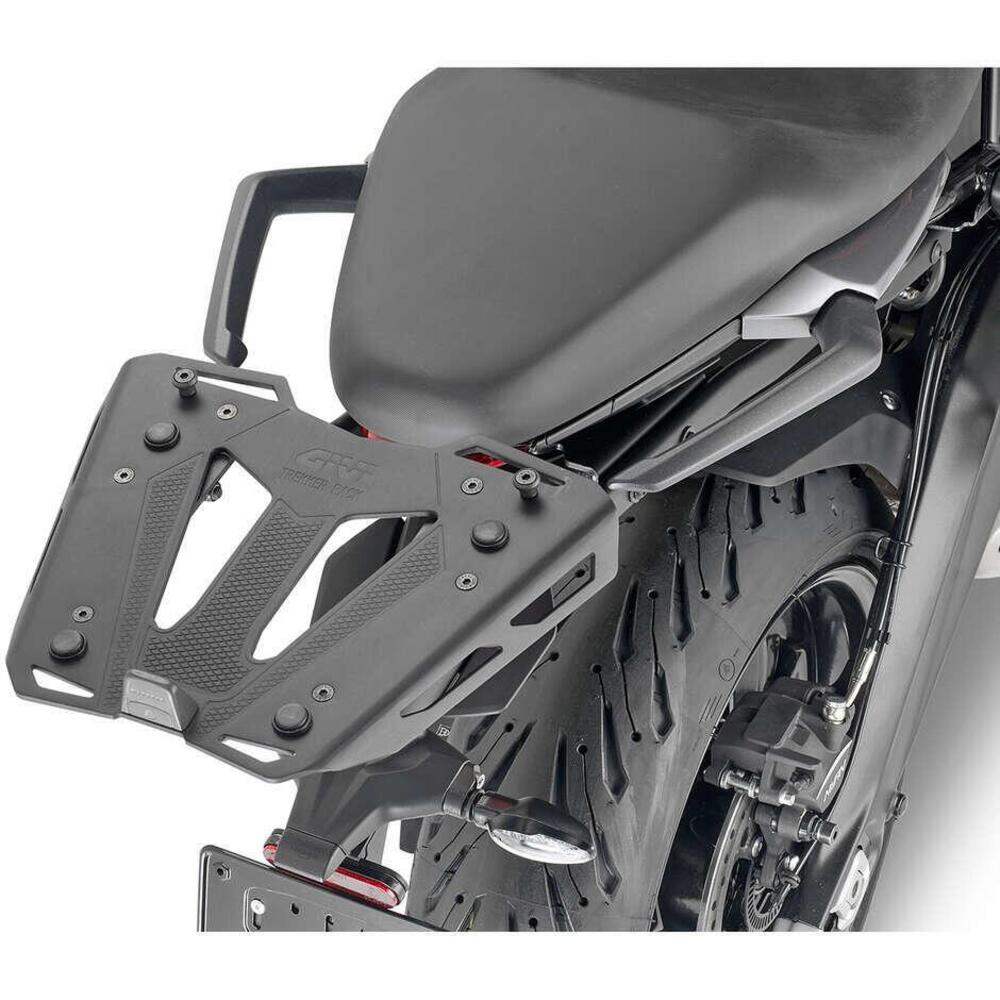 Attacco posteriore Givi 6421FZ per TRIUMPH Tiger S