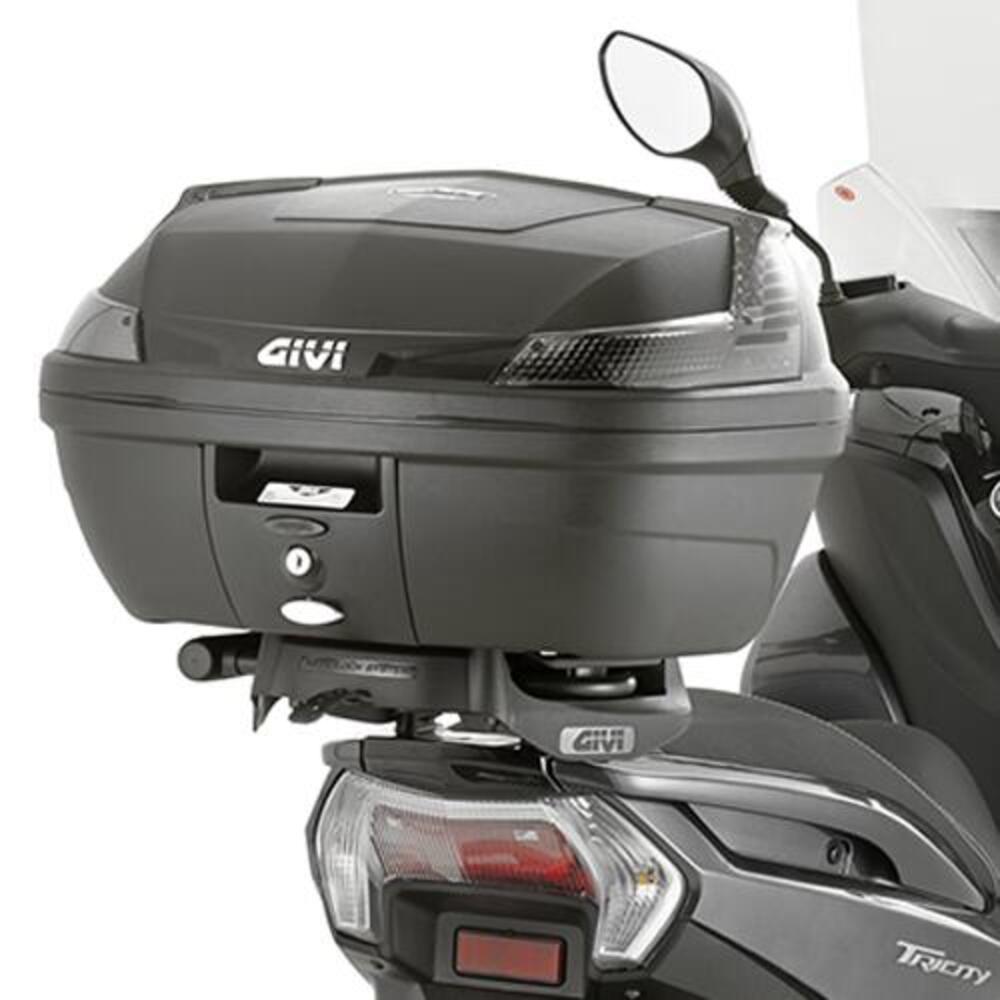 Bauletto Givi B470NTML Blade Monolock catadiottri