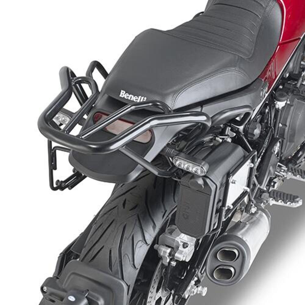 Givi SR8704 Portapacchi BENELLI
