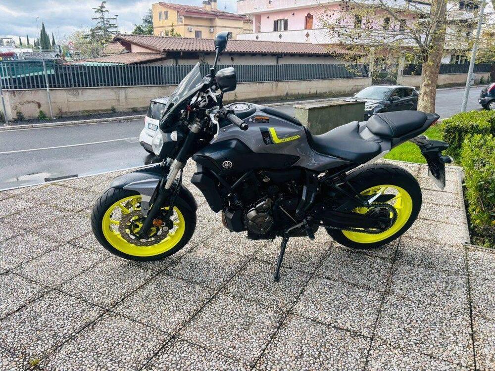 Yamaha MT-07 (2017 - 18) (2)