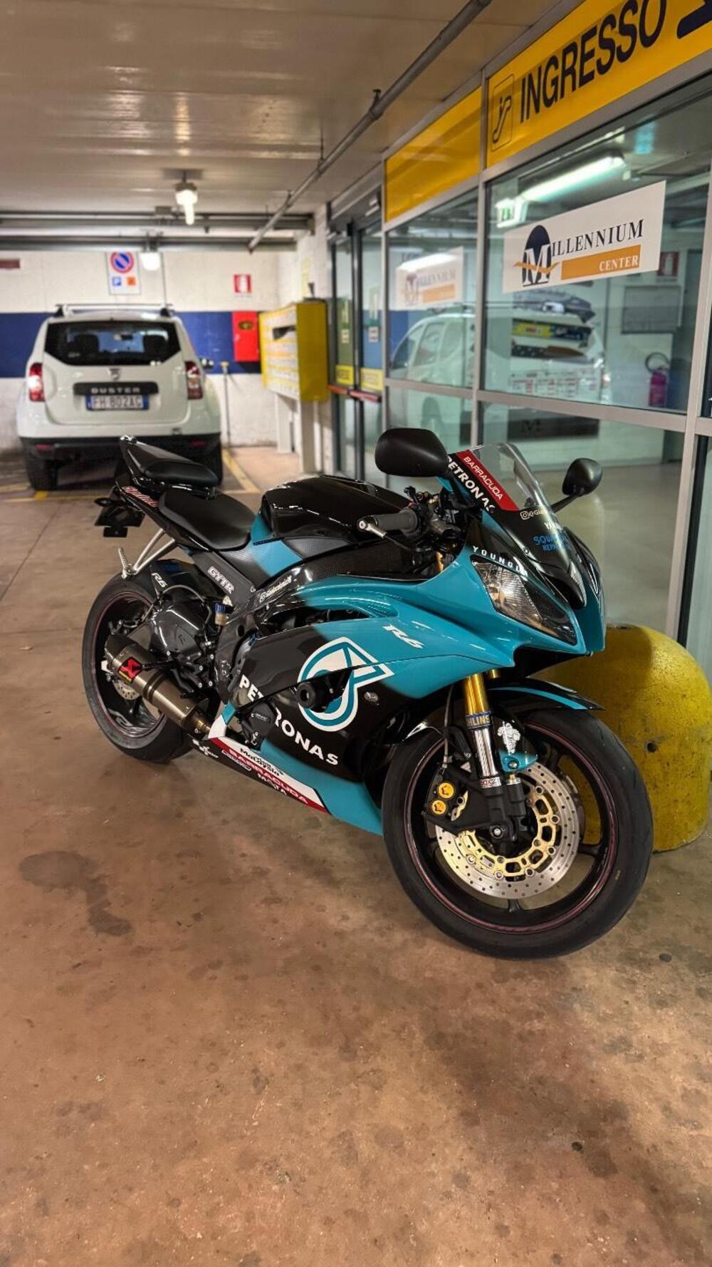 Yamaha YZF R6 (2010 - 16) (4)