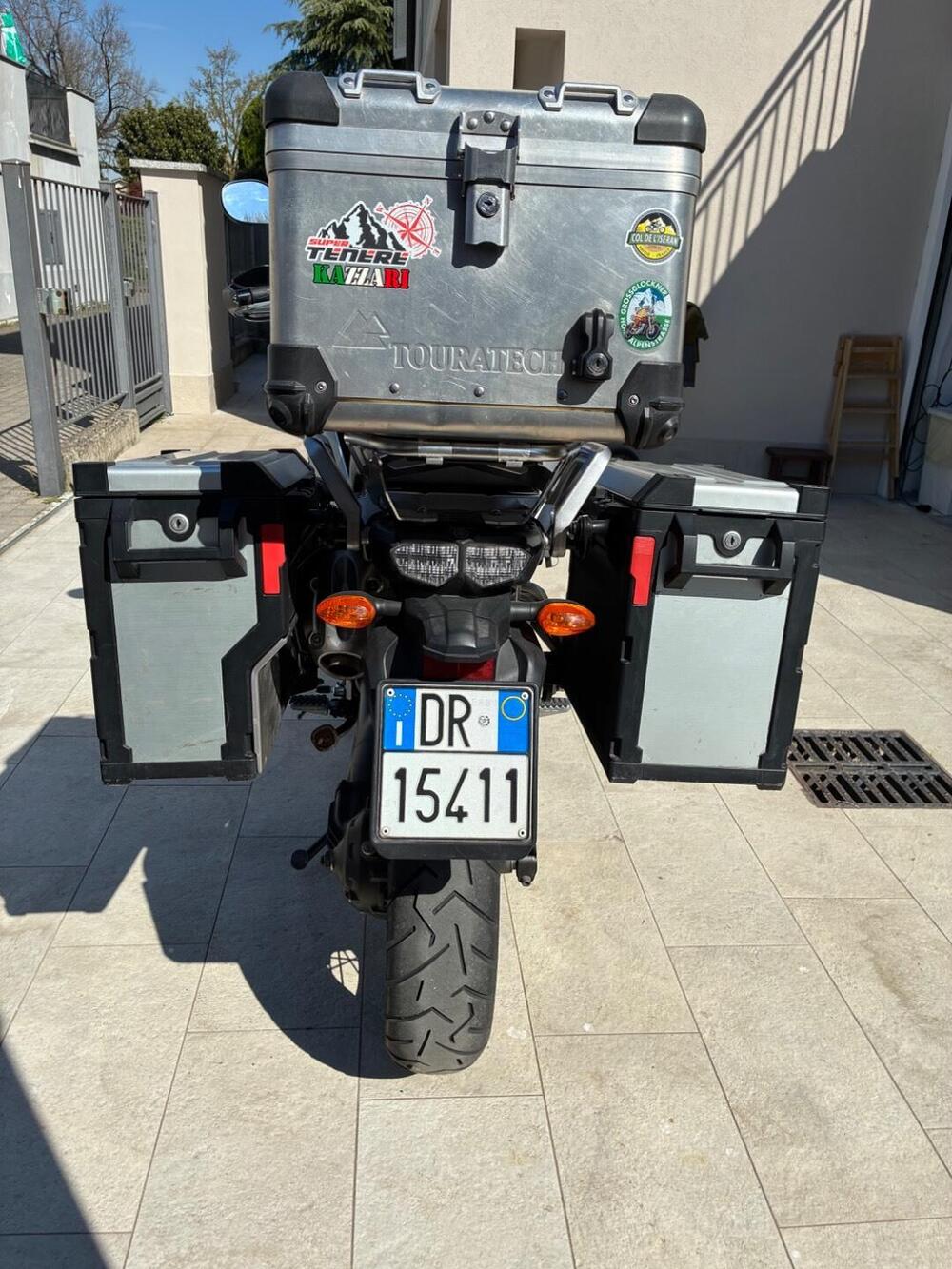 Yamaha XT1200Z Super Ténéré First Edition (2010 - 11) (4)