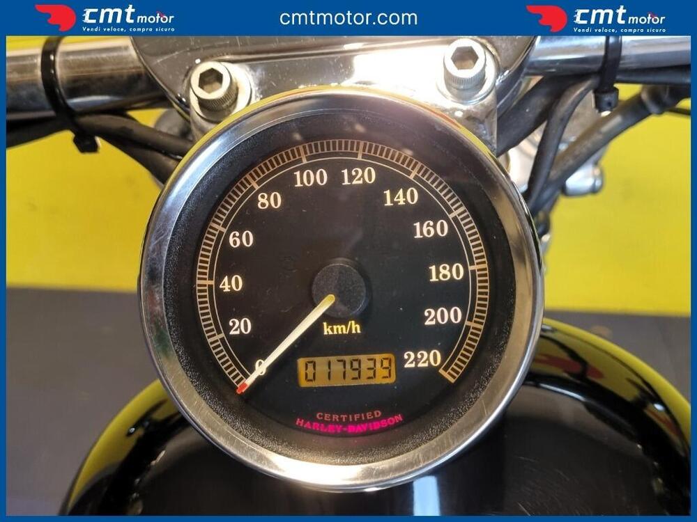 Harley-Davidson 1200 Custom (2001 - 03) - XL 1200C (5)