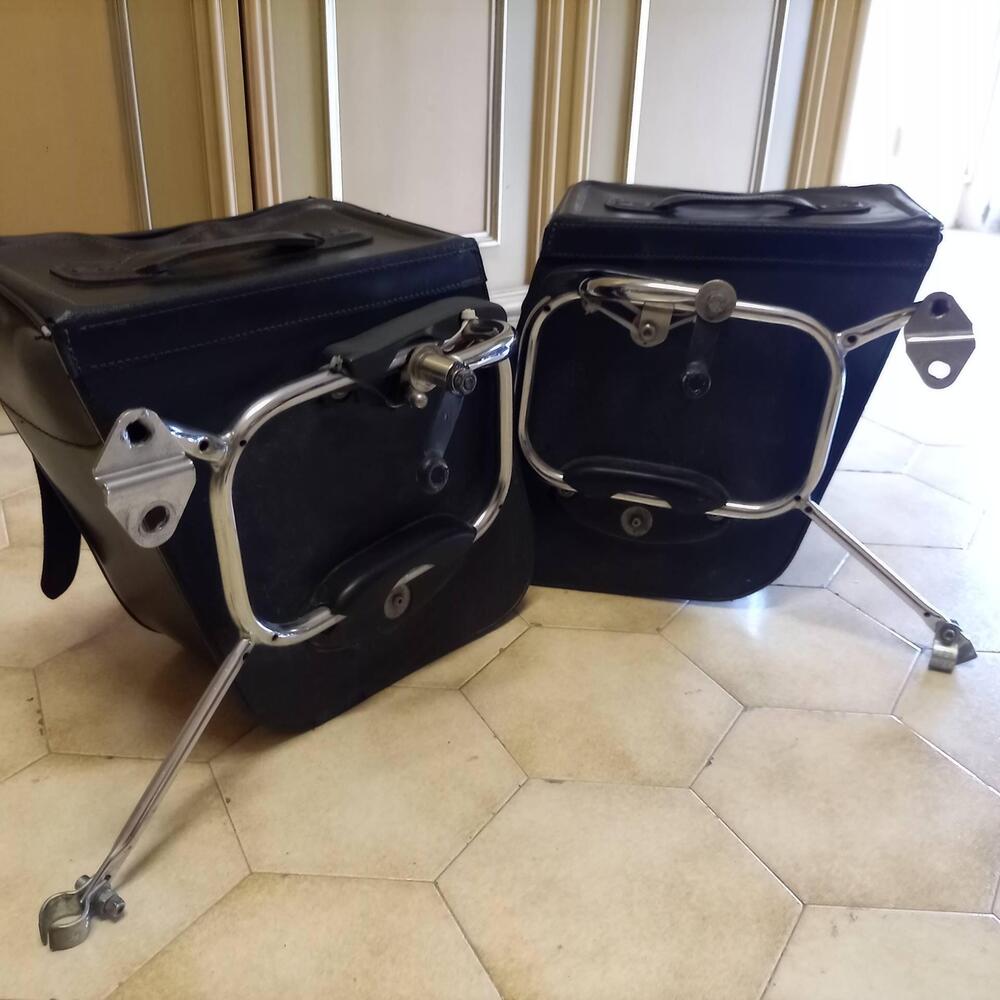 Borse laterali per Kawasaki w650 / w800 (4)