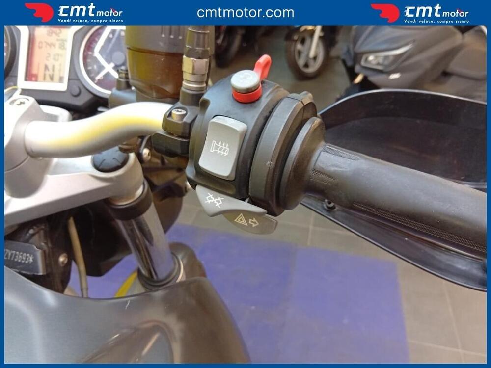 Bmw R 1200 R (2011 - 14) (9)