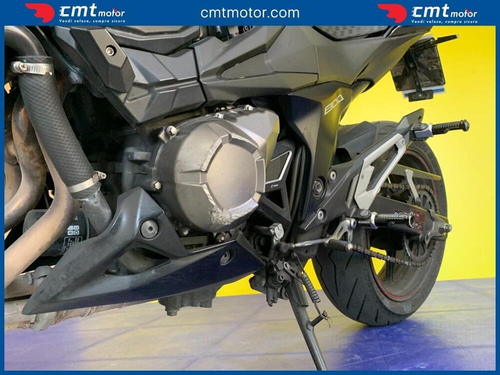 Kawasaki Z 800 (2012 - 13) (9)
