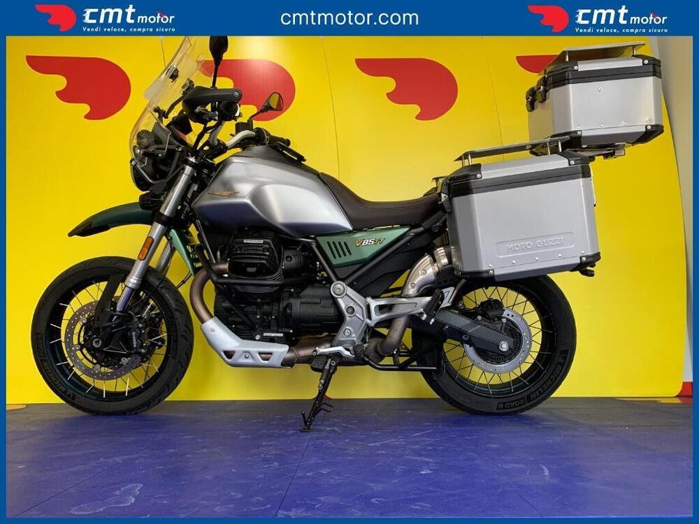 Moto Guzzi V85 TT Centenario (2021 - 22) (3)