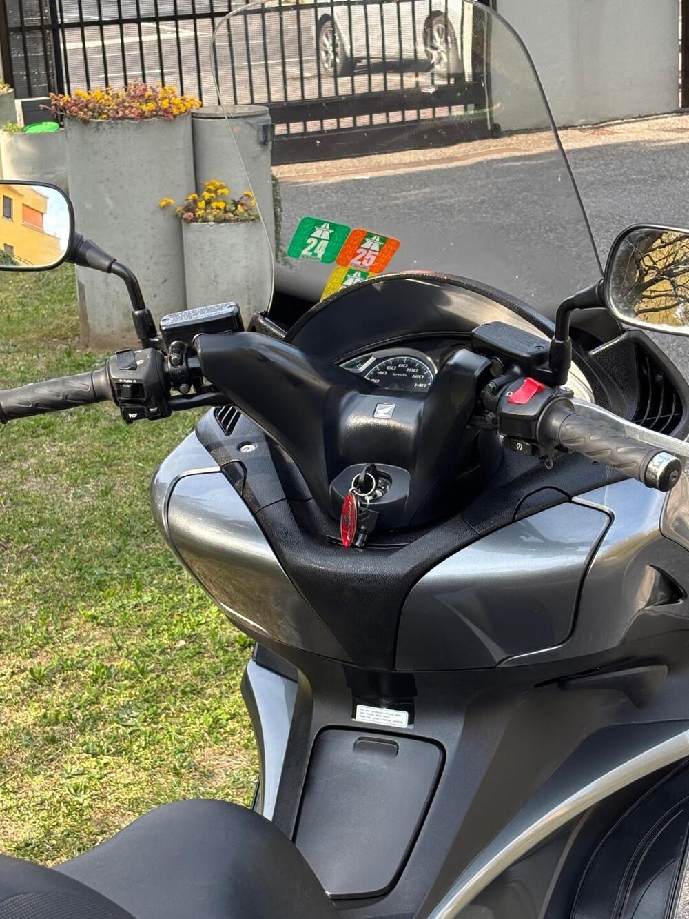 Honda SW-T 400 (2009 - 16) (3)