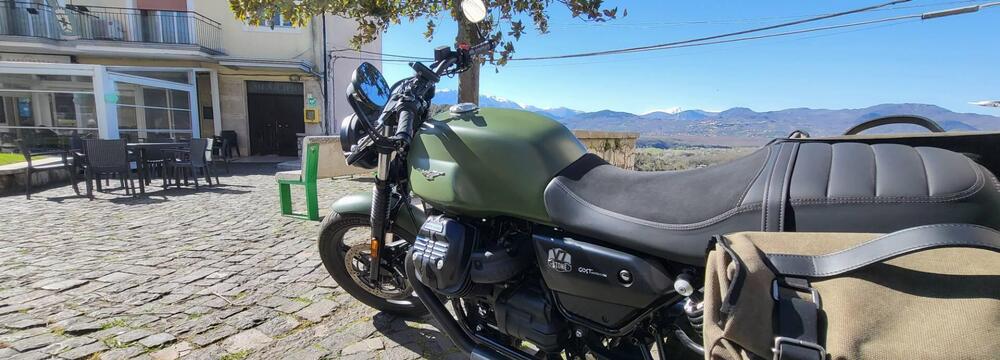 Moto Guzzi V7 Stone Ten (2024 - 25) (19)