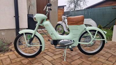 Jawa 550 pnik d'epoca