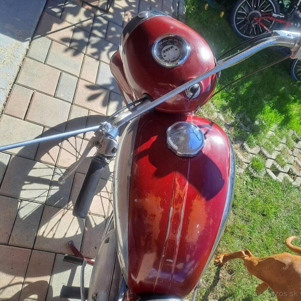 Jawa sport 250/590 (6)