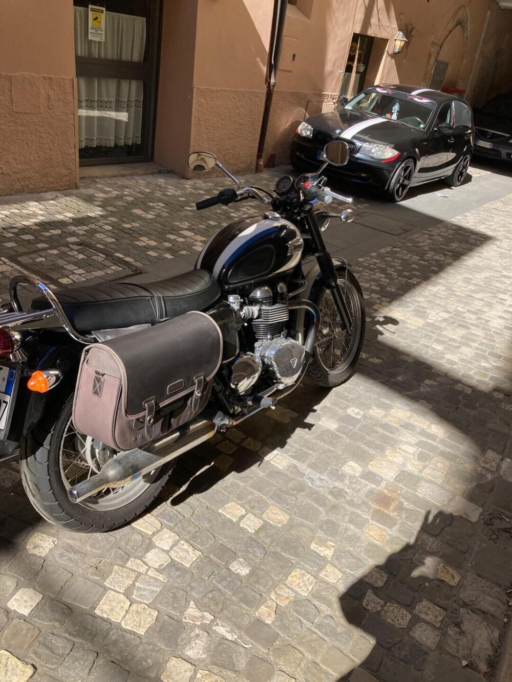 Triumph Bonneville T100 (2008 - 16) (3)