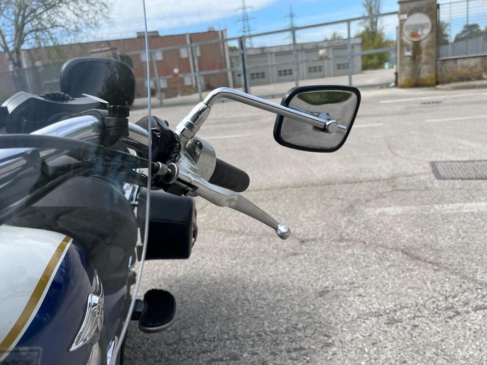 Kawasaki Vulcan VN 900 Classic (2006 - 10) (8)