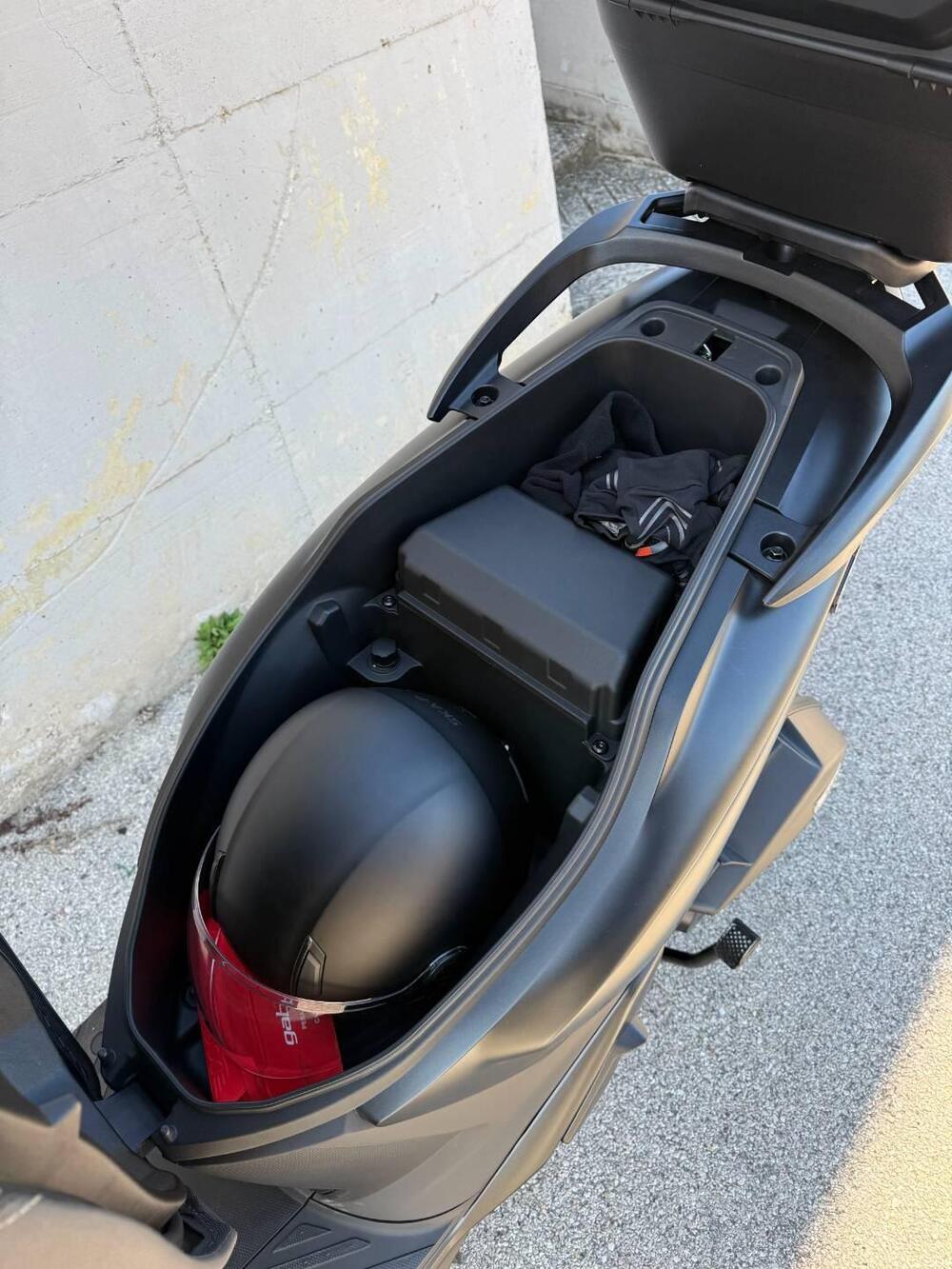 Voge Sfida SR16 125 (2025 - 26) (6)