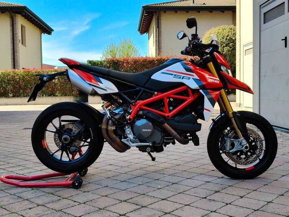 Ducati Hypermotard 950 SP (2022 - 25) (2)
