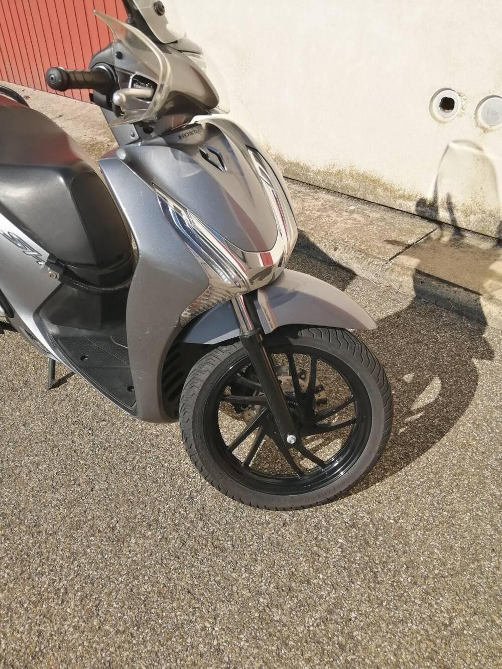 Honda SH 150i ABS (2013 - 16) (7)