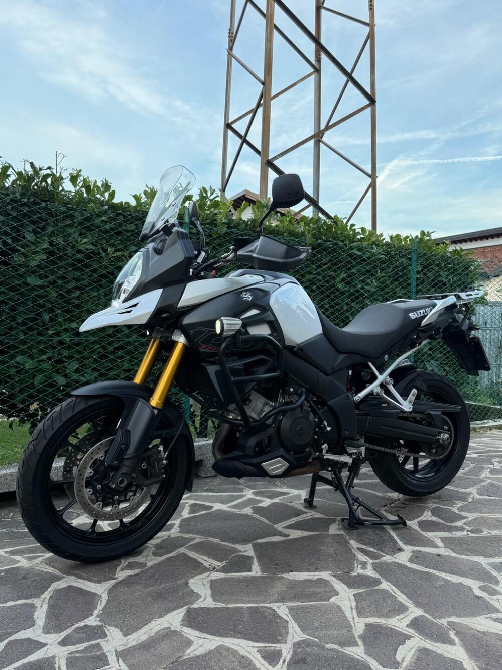 Suzuki V-Strom 1000 ABS (2014 - 17)