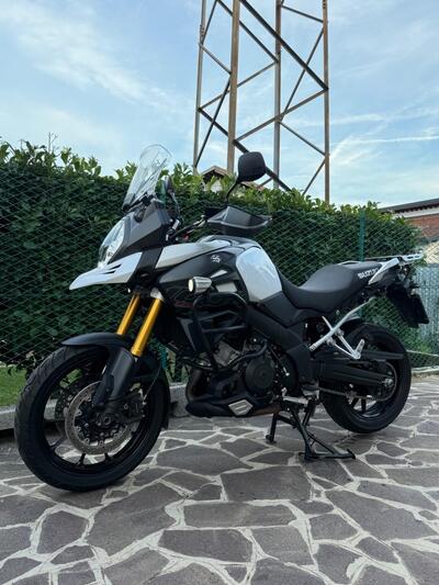 Suzuki V-Strom 1000 ABS (2014 - 17) usata