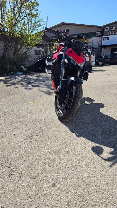 Ducati Streetfighter V2 (2022 - 24) usata