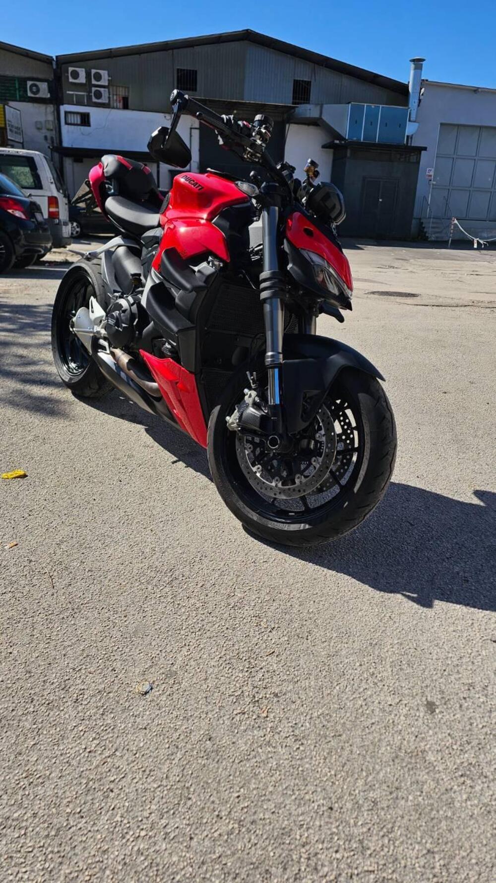 Ducati Streetfighter V2 (2022 - 24) (2)