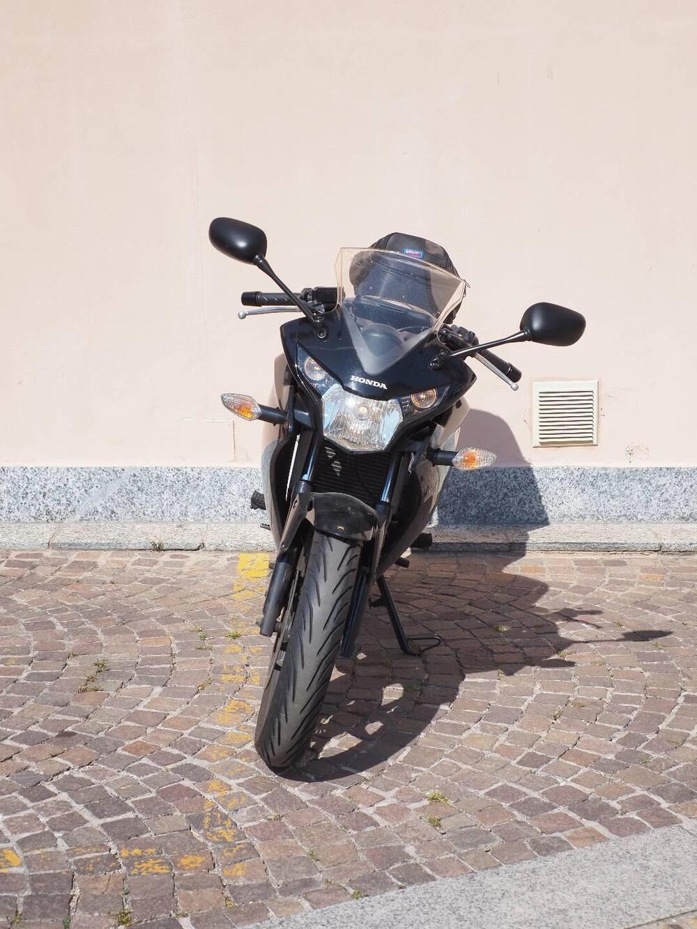 Honda CBR 125 R (2007 - 17) (3)