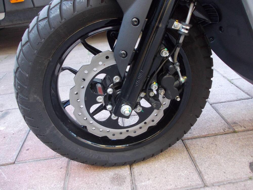 Aprilia SR GT 125 (2022 - 24) (2)