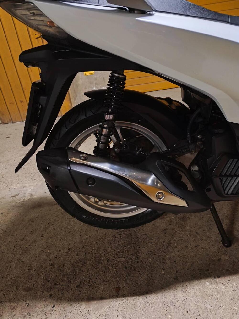 Honda SH 150i (2017 - 19) (7)