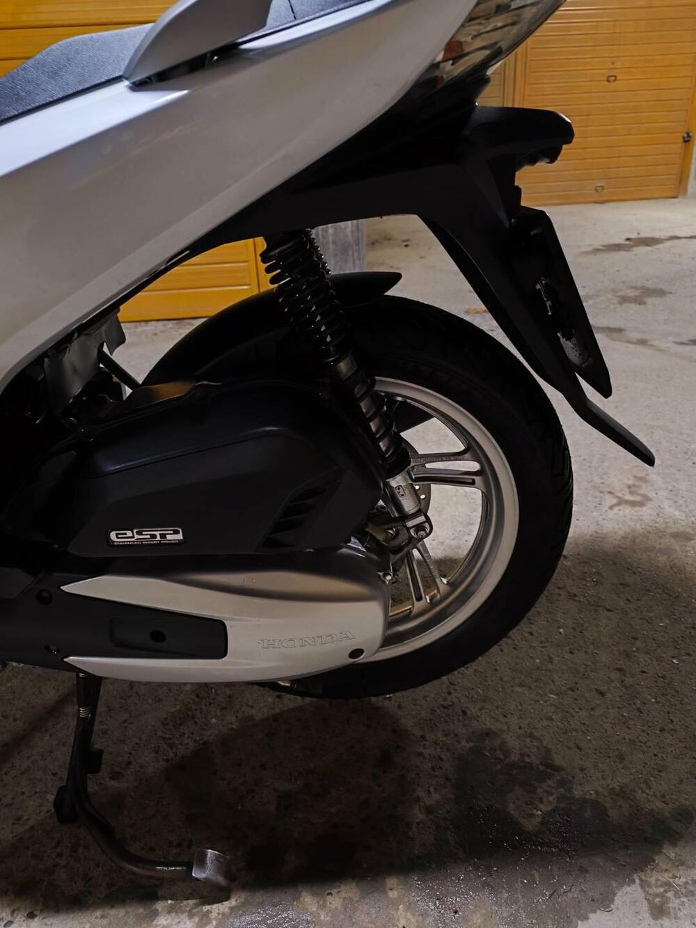 Honda SH 150i (2017 - 19) (8)