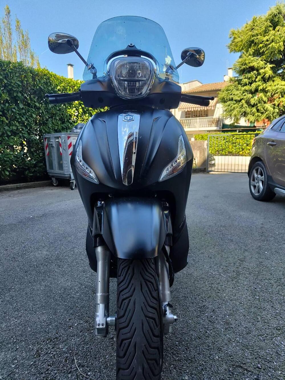 Piaggio Beverly 300 i.e. Police ABS-ASR (2017 - 20)