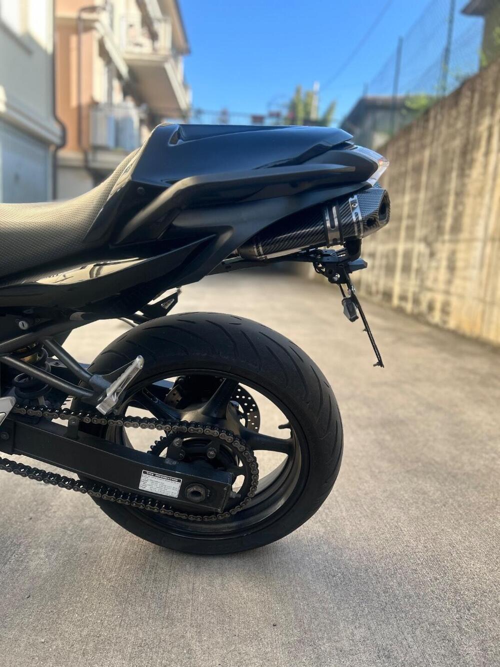 Yamaha FZS 600 Fazer (2003 - 04) (6)