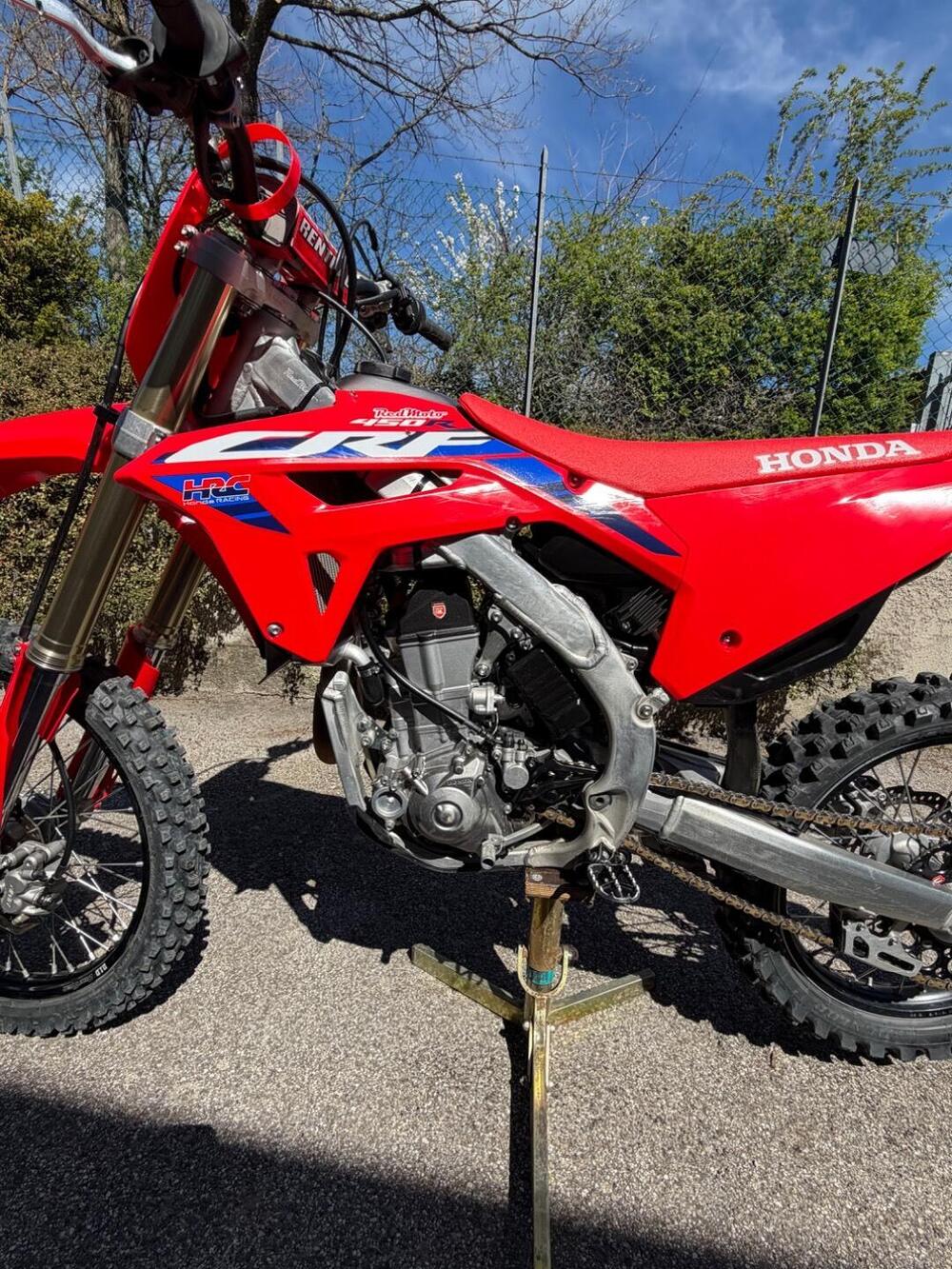 Honda CRF 450R (2024) (3)