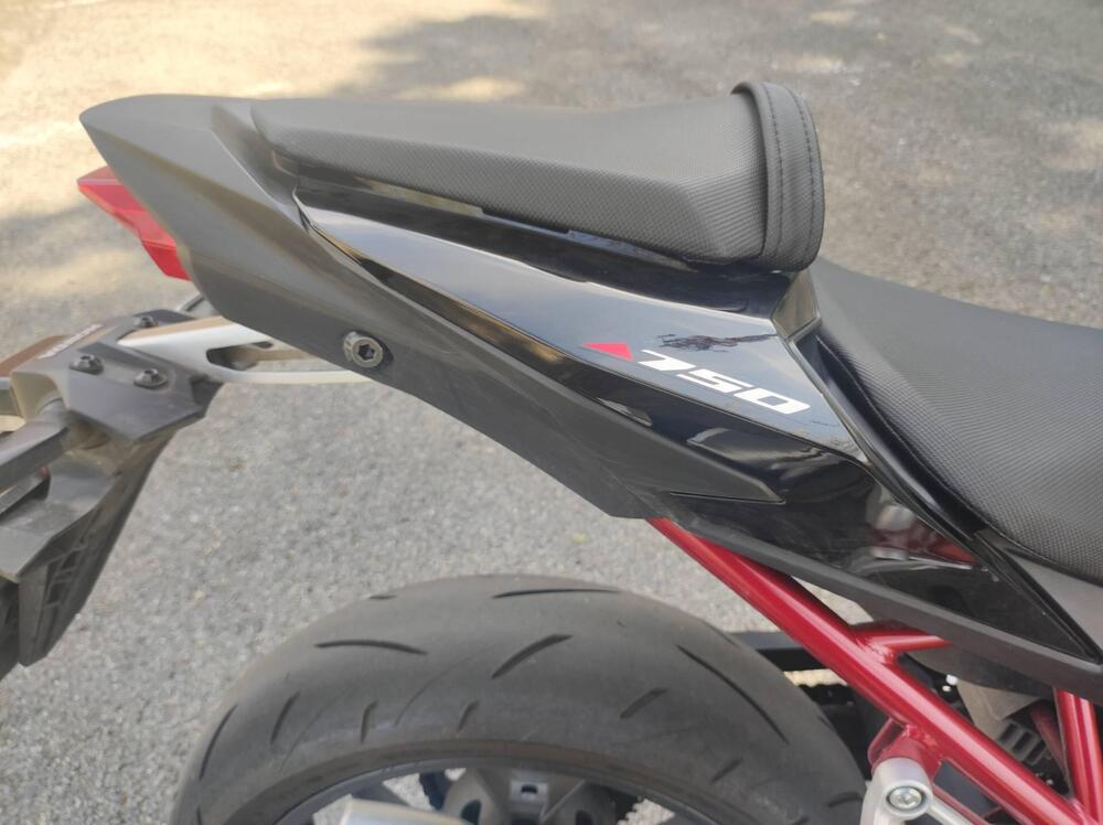 Honda CB 750 Hornet (2023 - 24) (9)