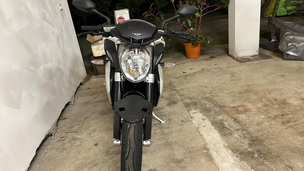 MV Agusta Brutale 675 EAS (2011 - 14) (3)