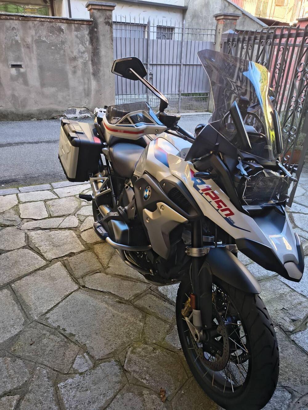 Bmw R 1250 GS (2021 - 24) (2)