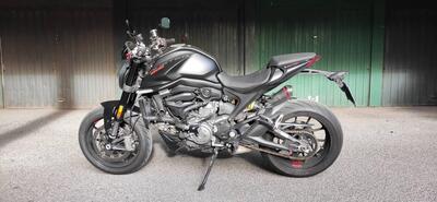 Ducati Monster 937 + (2021 - 25) usata