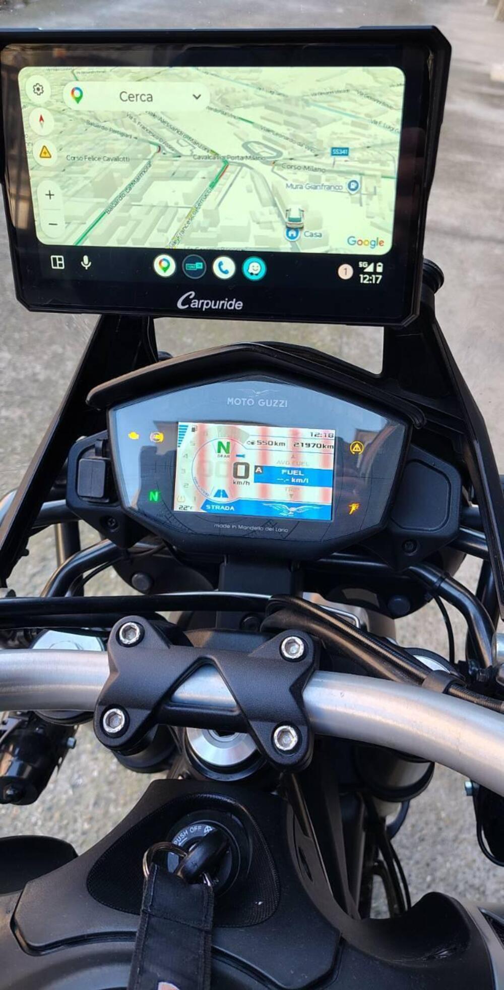 Moto Guzzi V85 TT Travel (2021 - 23) (5)