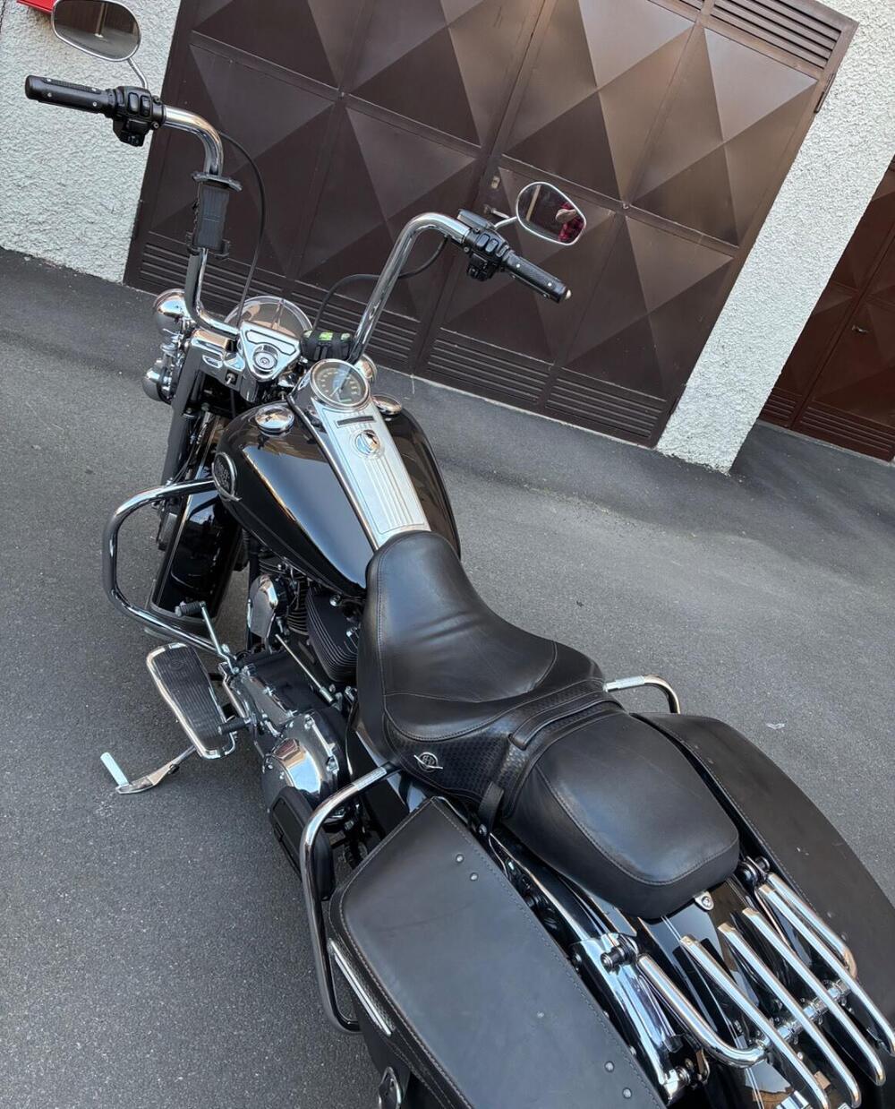 Harley-Davidson 1584 Road King Classic (2007 - 10) - FLHRC (7)