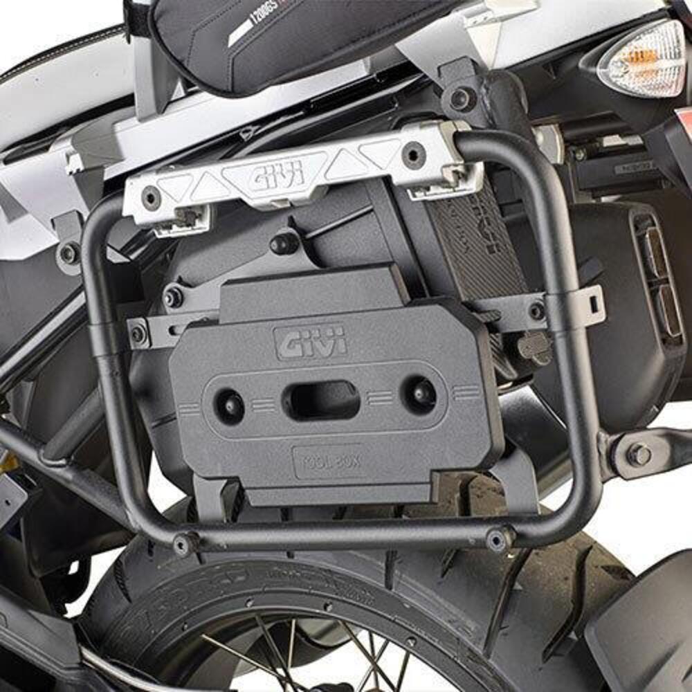 Kit attacchi Givi TL1178KIT CRF1100 (2)
