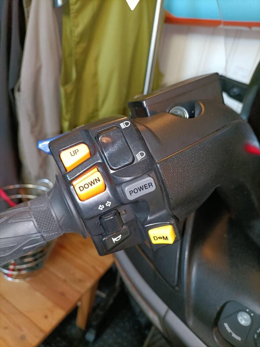 Suzuki Burgman AN 650 (2013 - 15) (6)