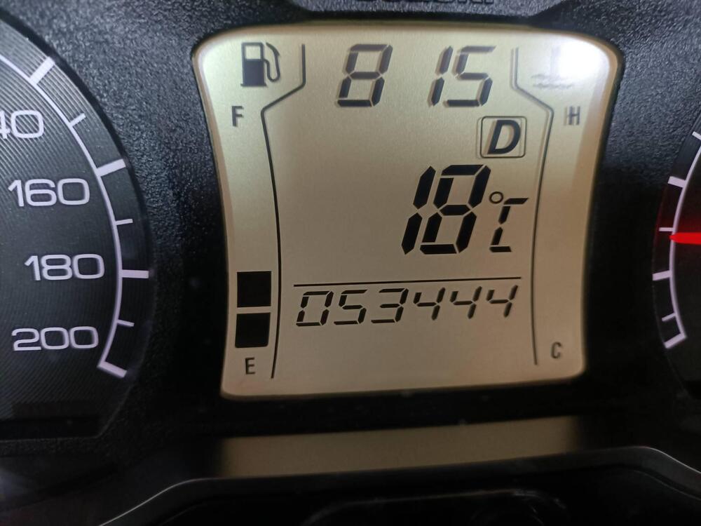 Suzuki Burgman AN 650 (2013 - 15) (3)