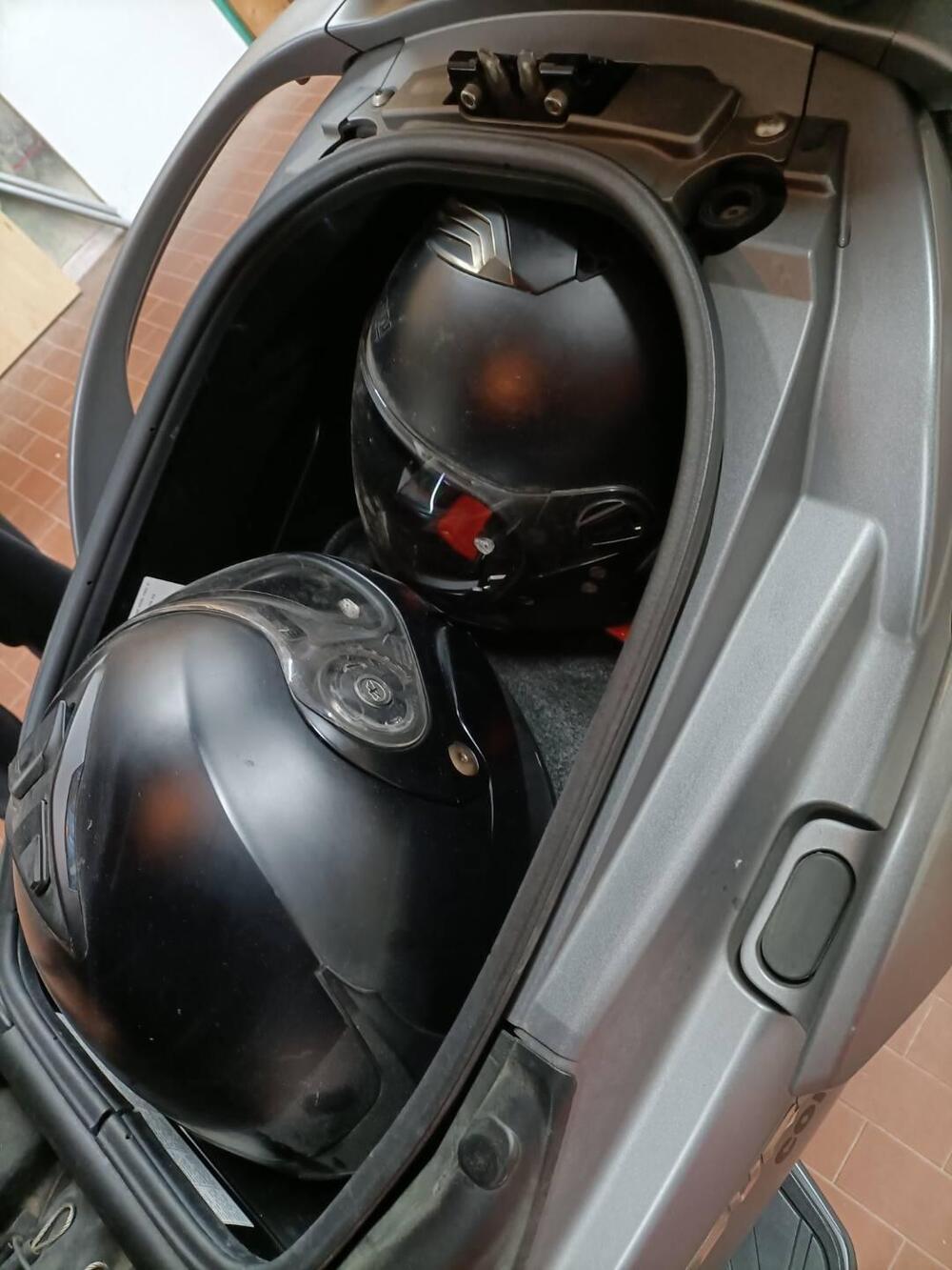 Suzuki Burgman AN 650 (2013 - 15) (12)