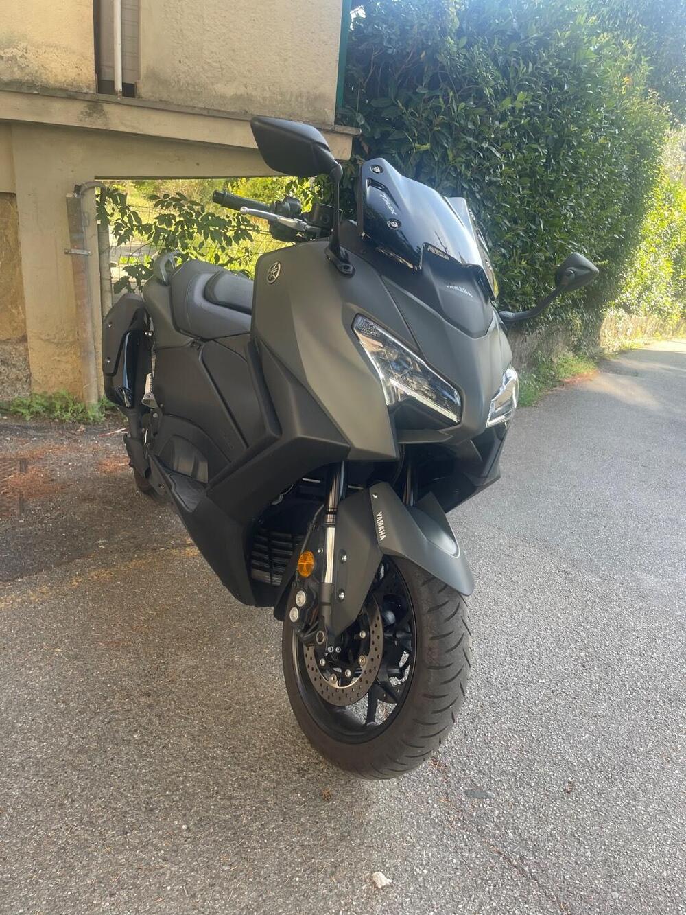 Yamaha T-Max 560 (2025 - 26) (2)