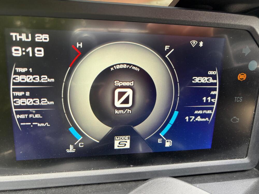 Yamaha T-Max 560 (2025 - 26) (7)