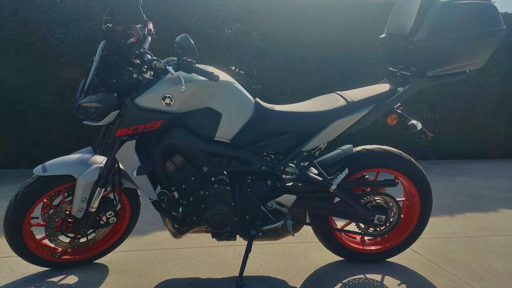 Yamaha MT-09 SP (2018 - 20) (3)