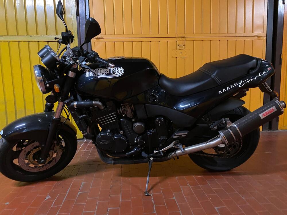 Triumph Speed Triple 900 (1993 - 02) (3)