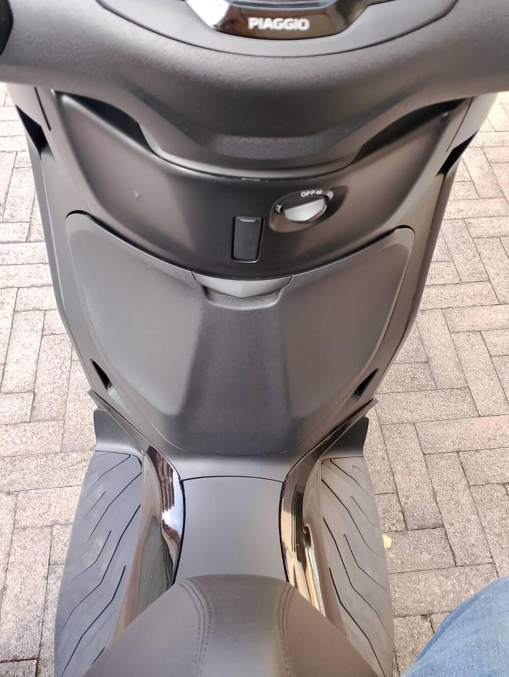 Piaggio Beverly 300 S ABS-ASR (2021 - 25)