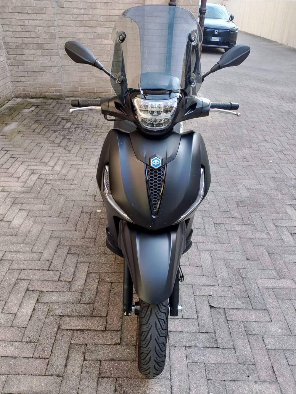 Piaggio Beverly 300 S ABS-ASR (2021 - 25) (6)