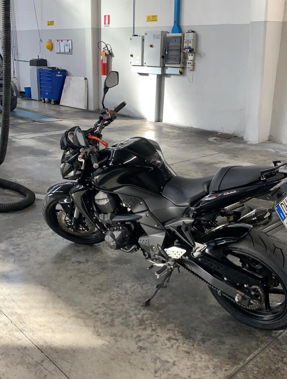 Kawasaki Z 750 (2007 - 14) (3)