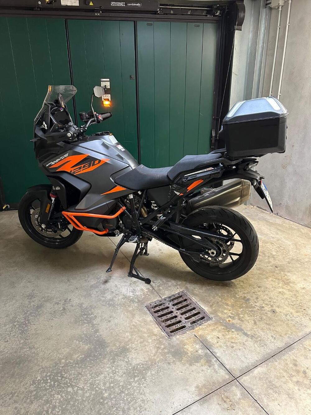 KTM 1290 Super Adventure S (2021) (4)